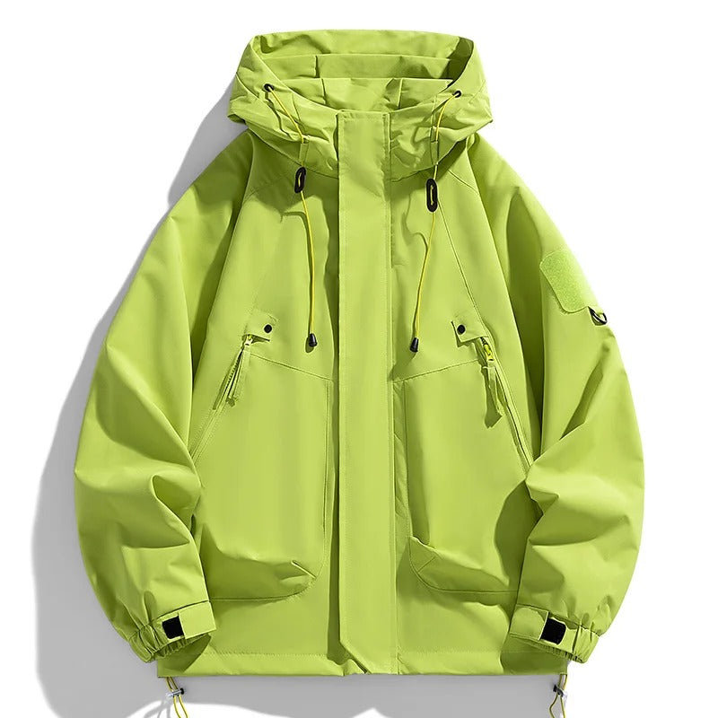 Elegante chaqueta con capucha