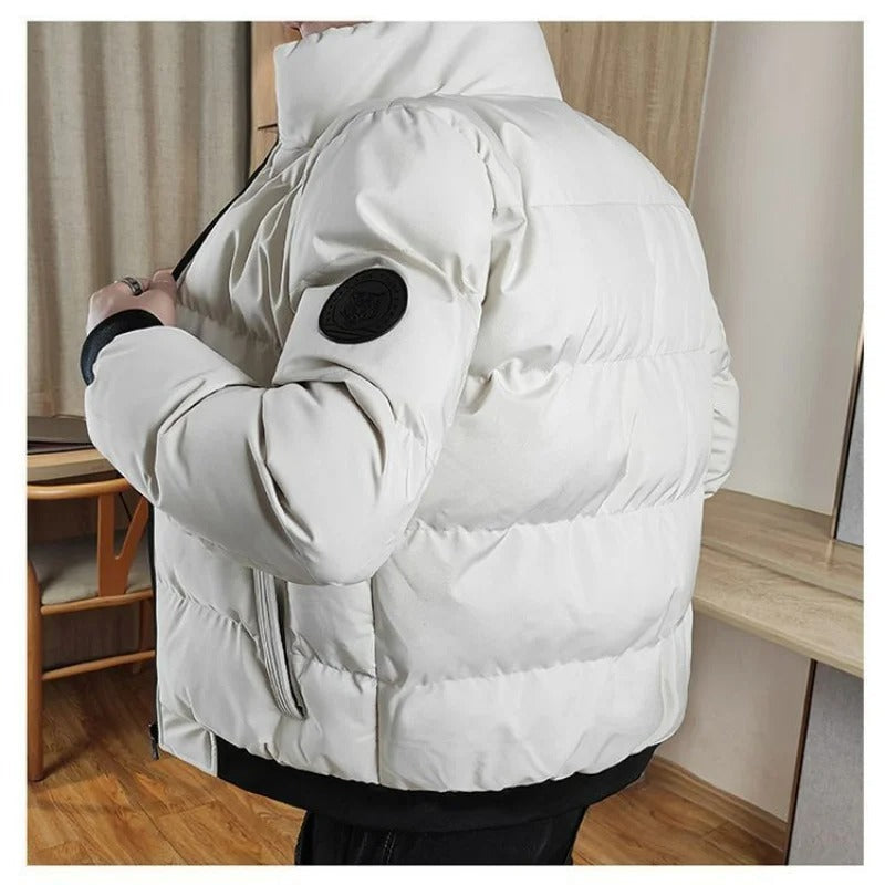 Elegante chaqueta cortaviento para hombre