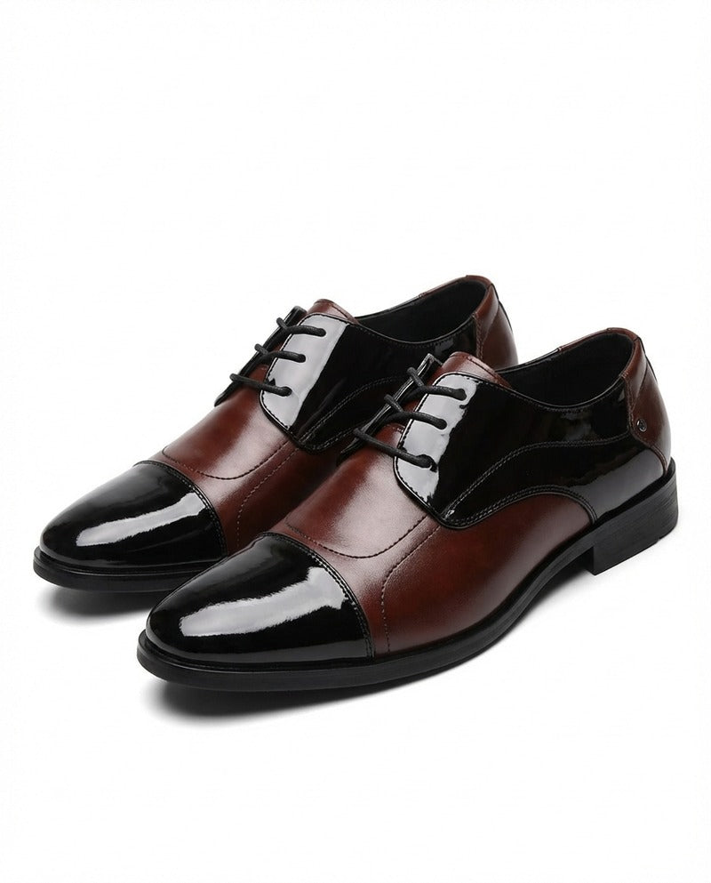 Zapatos Oxford de cuero elegantes