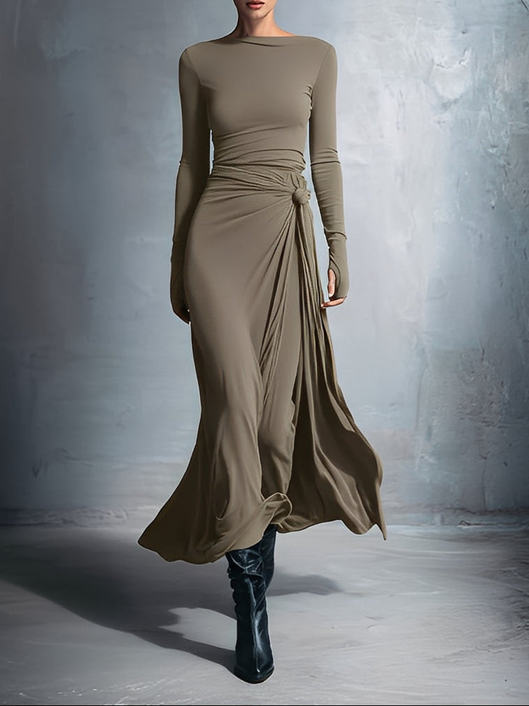 Vestido largo ajustado con nudo lateral