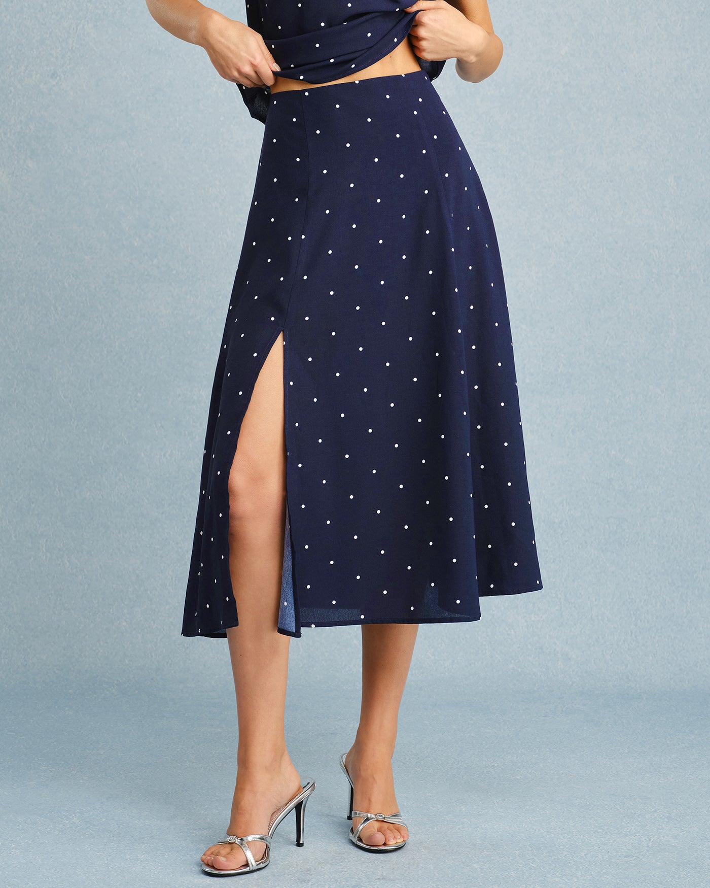 Falda midi con lunares