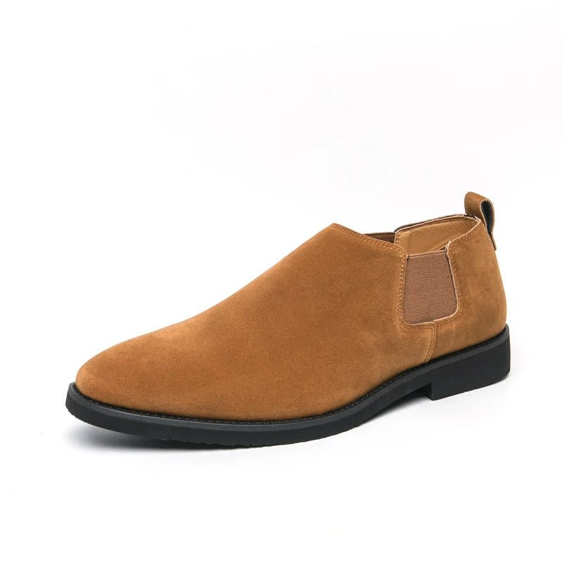Elegantes zapatos británicos de ante